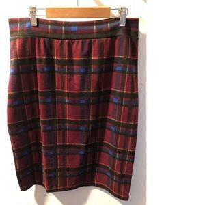 Stretchy Plaid Skirt (stitch fix)